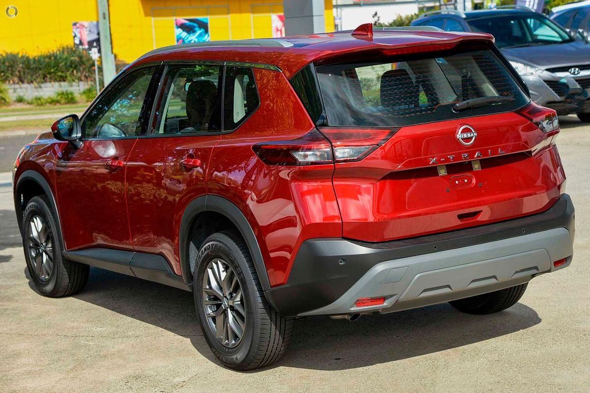 2025 Nissan X-TRAIL ST T33