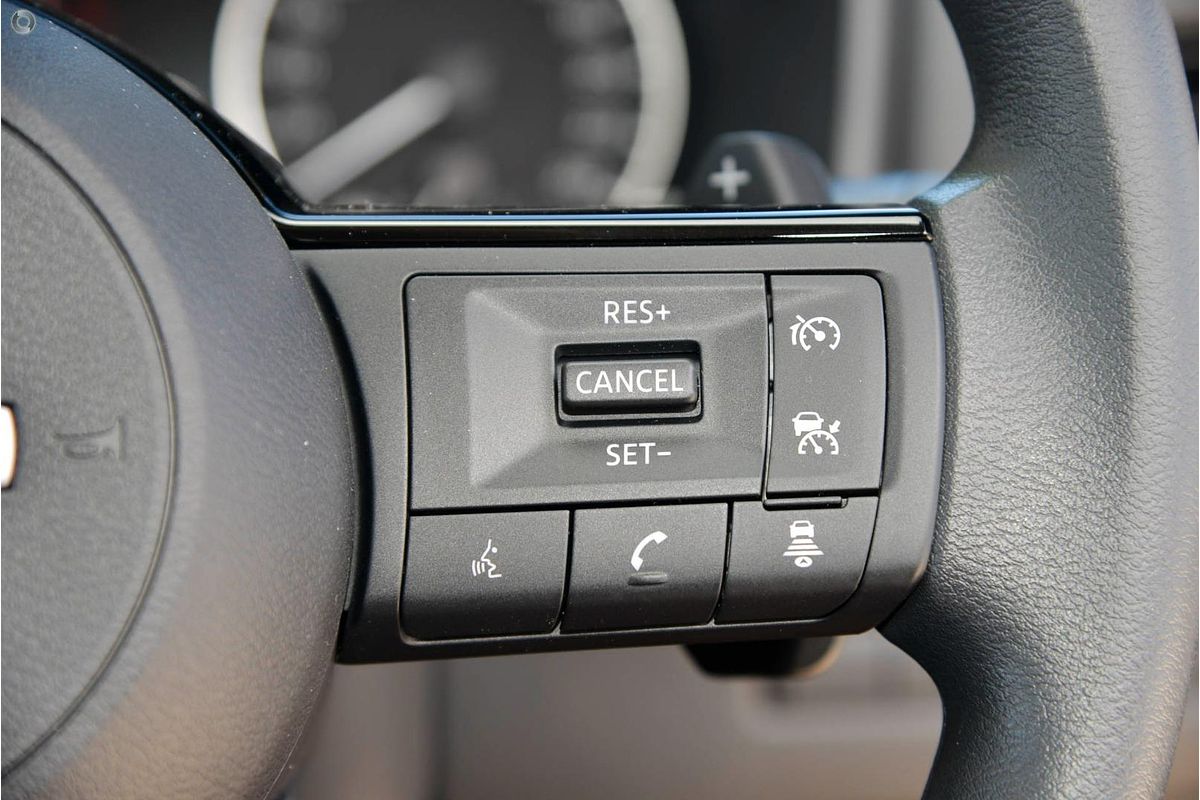 2025 Nissan X-TRAIL ST T33