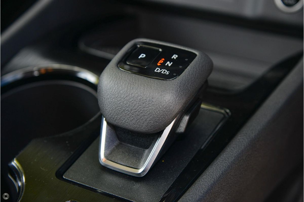 2025 Nissan X-TRAIL ST T33