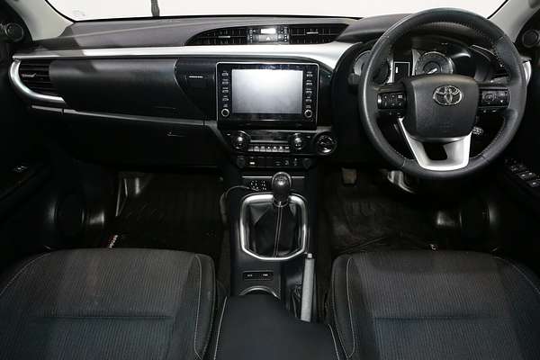 2022 Toyota Hilux SR5 GUN126R 4X4
