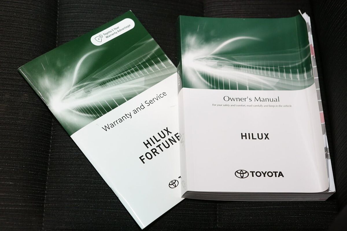 2022 Toyota Hilux SR5 GUN126R 4X4