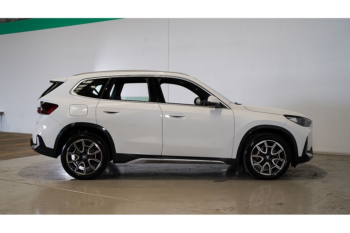 2025 BMW X1 sDrive18i U11