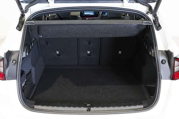 2025 BMW X1 sDrive18i U11