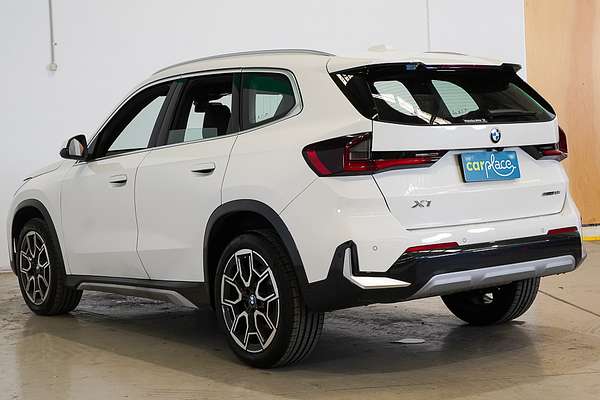 2025 BMW X1 sDrive18i U11