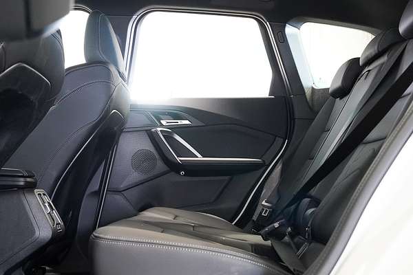 2025 BMW X1 sDrive18i U11