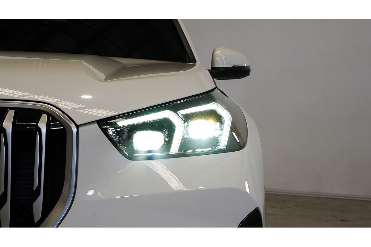 2025 BMW X1 sDrive18i U11