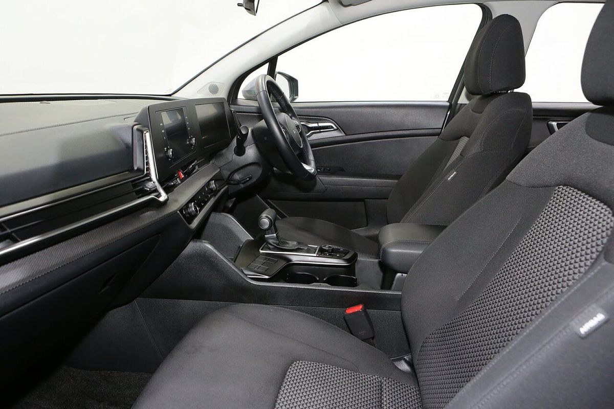 2025 Kia Sportage S NQ5