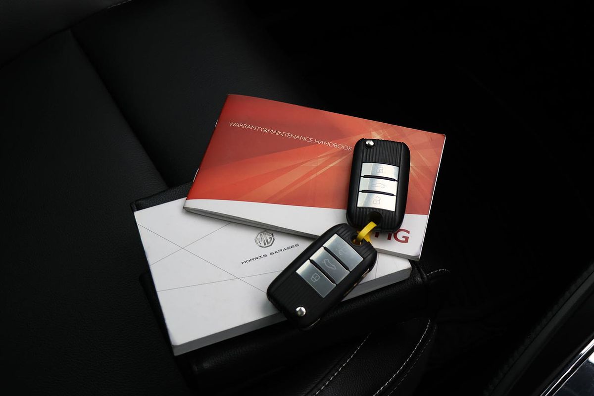 2019 MG ZS Essence AZS1