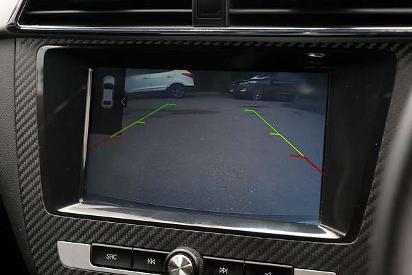 2019 MG ZS Essence AZS1