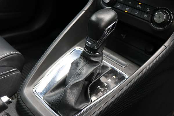 2019 MG ZS Essence AZS1