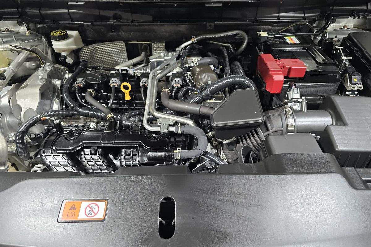 2023 Mitsubishi Outlander ES ZM