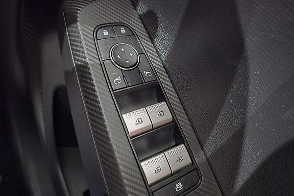 2023 Mitsubishi Outlander ES ZM