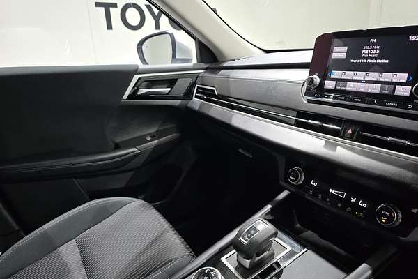 2023 Mitsubishi Outlander ES ZM