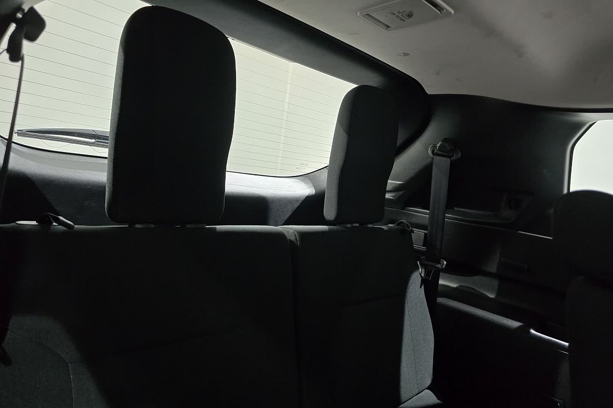 2023 Mitsubishi Outlander ES ZM