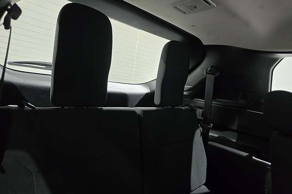 2023 Mitsubishi Outlander ES ZM