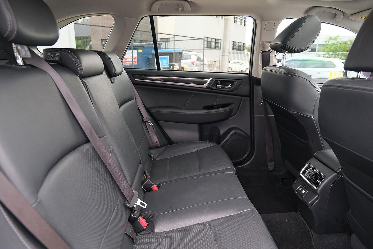 2019 Subaru Outback 2.5i Premium 5GEN