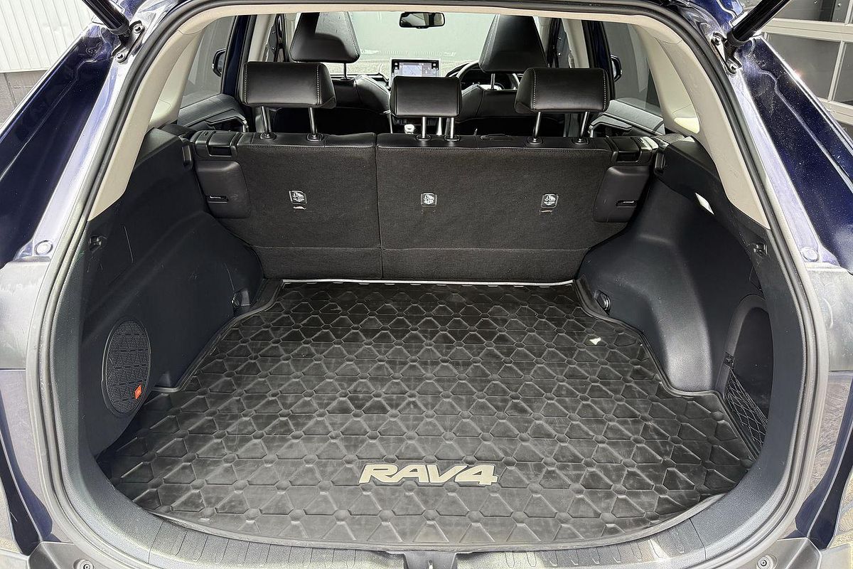 2019 Toyota RAV4 Cruiser AXAH52R