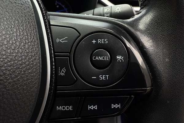 2019 Toyota RAV4 Cruiser AXAH52R