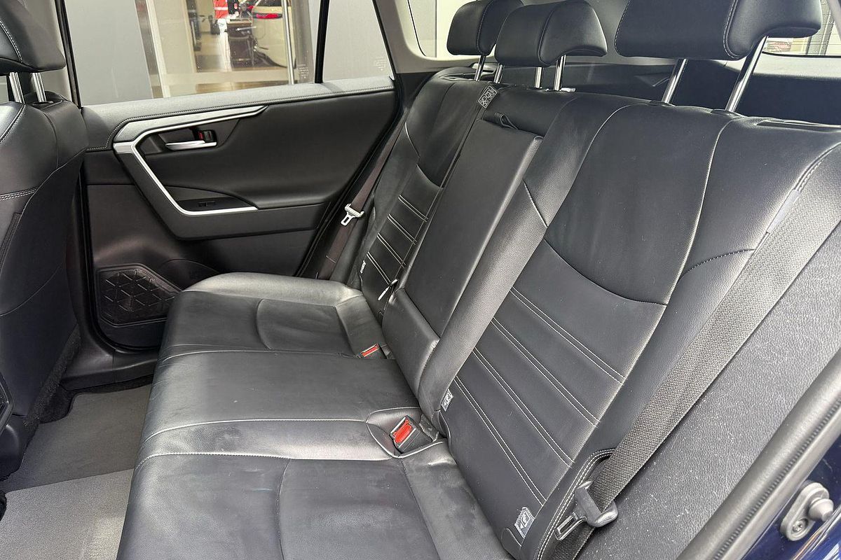 2019 Toyota RAV4 Cruiser AXAH52R