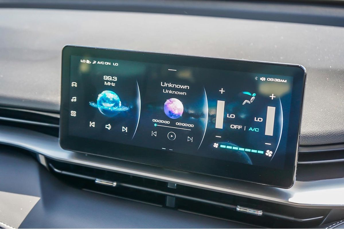 2023 GWM Haval H6 Lux Hybrid B01