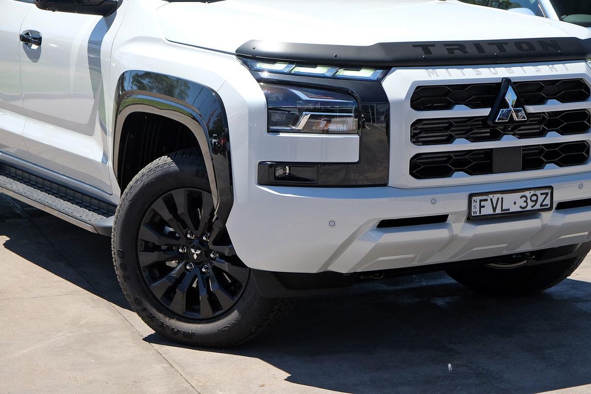 2025 Mitsubishi Triton GSR MV 4X4