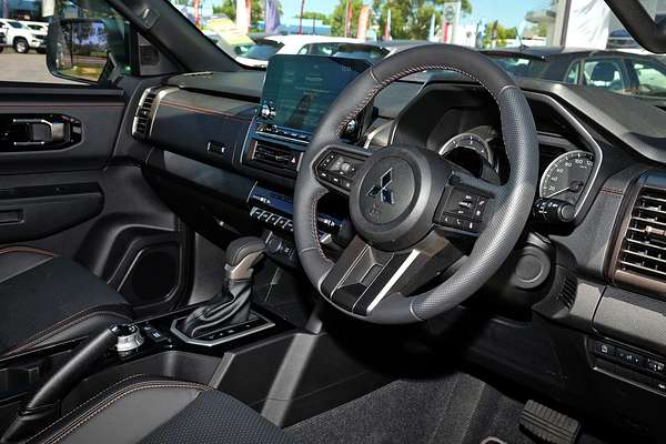 2025 Mitsubishi Triton GSR MV 4X4