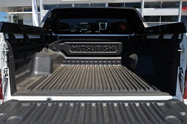 2025 Mitsubishi Triton GSR MV 4X4