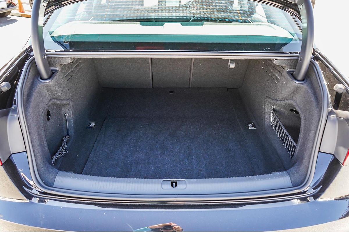 2021 Audi A4 35 TFSI S LINE MHEV 8W MY21