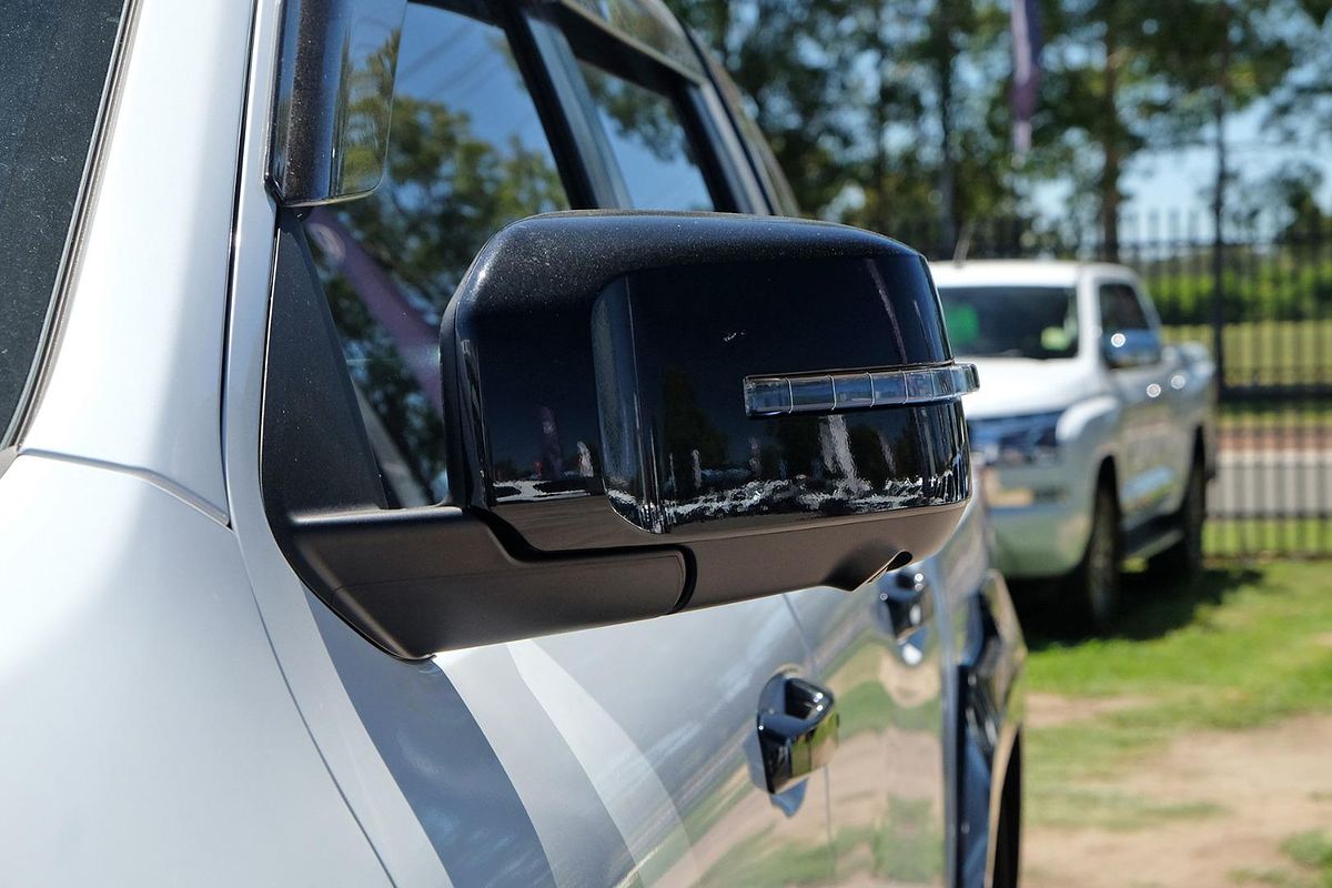 2025 Mitsubishi Triton GSR MV 4X4