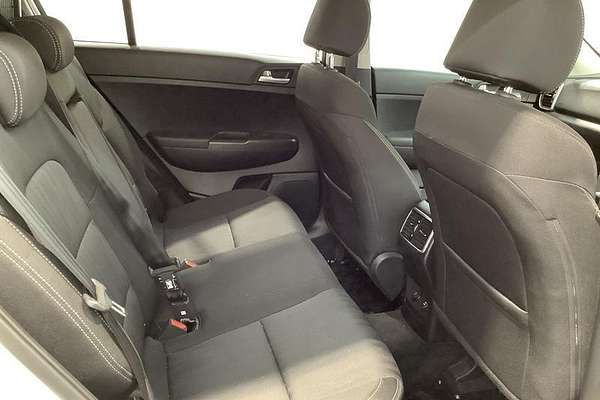 2020 Kia Sportage S QL