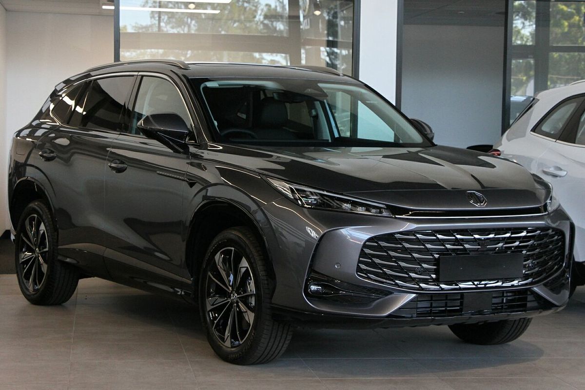 2025 MG HS Hybrid+ Essence AS33H