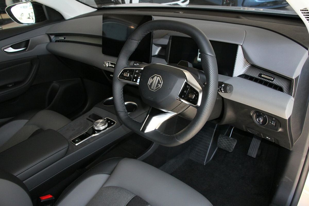 2025 MG MGS5 EV Essence 62 ZS3EM