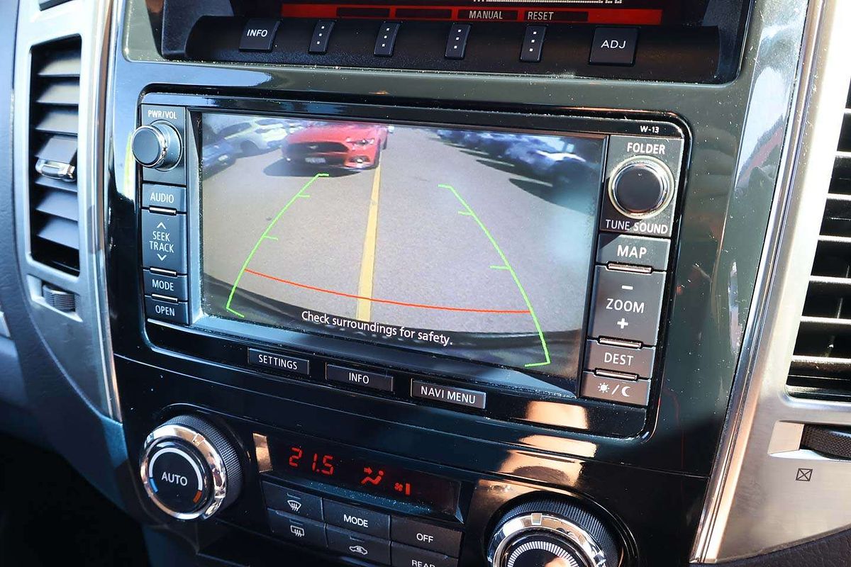 2015 Mitsubishi Pajero GLS NX