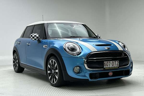 2014 MINI Hatch Cooper S F55