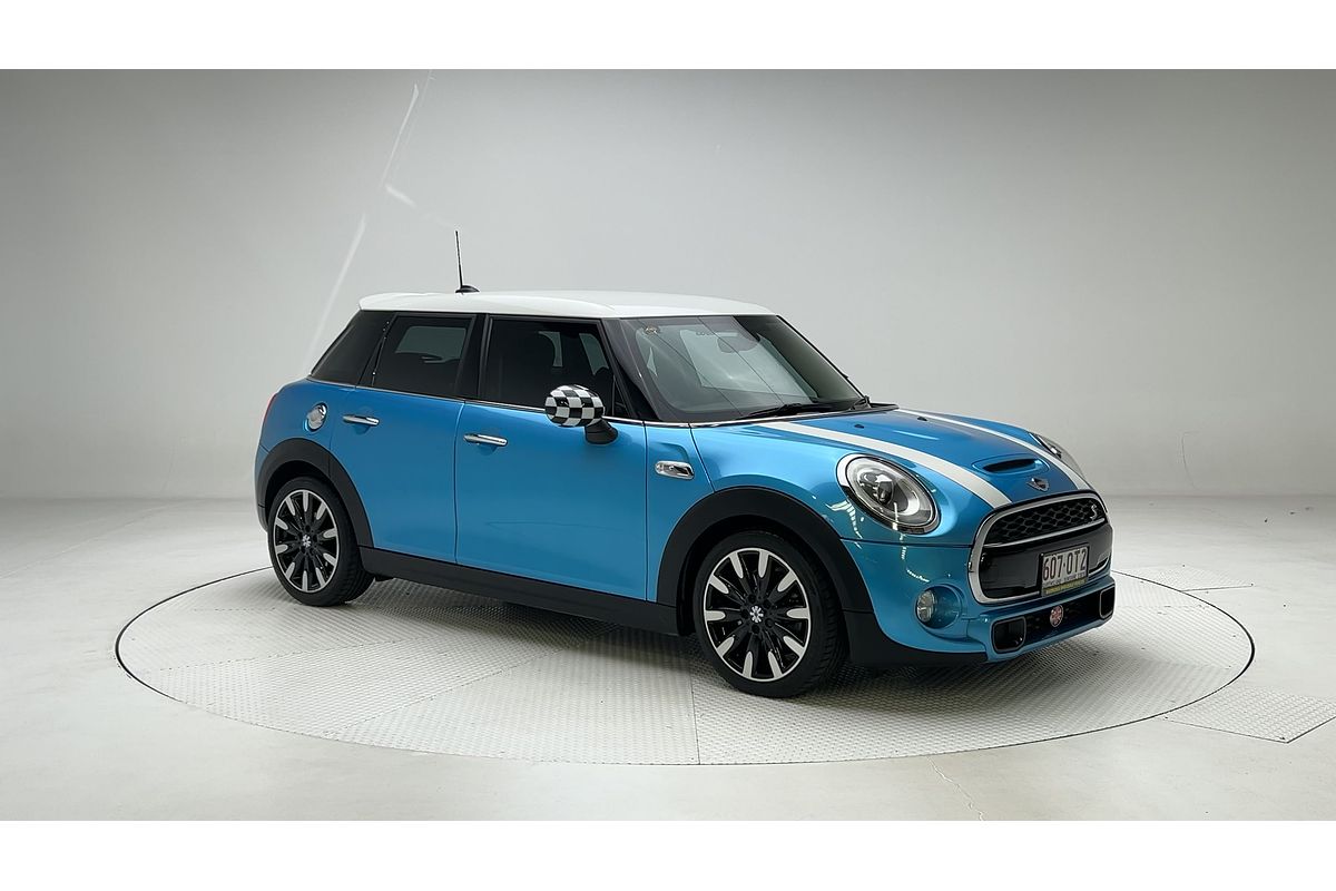 2014 MINI Hatch Cooper S F55