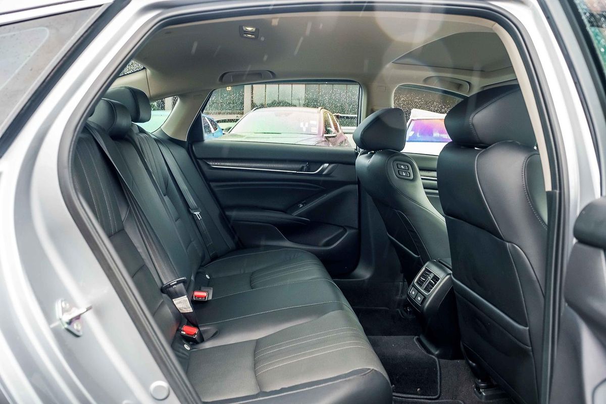 2023 Honda Accord VTi-LX 10th Gen