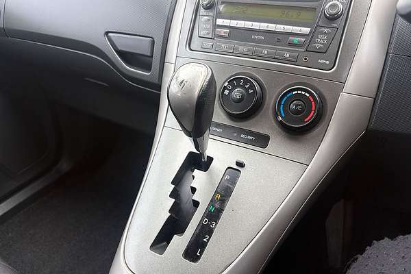 2008 Toyota Corolla Conquest ZRE152R