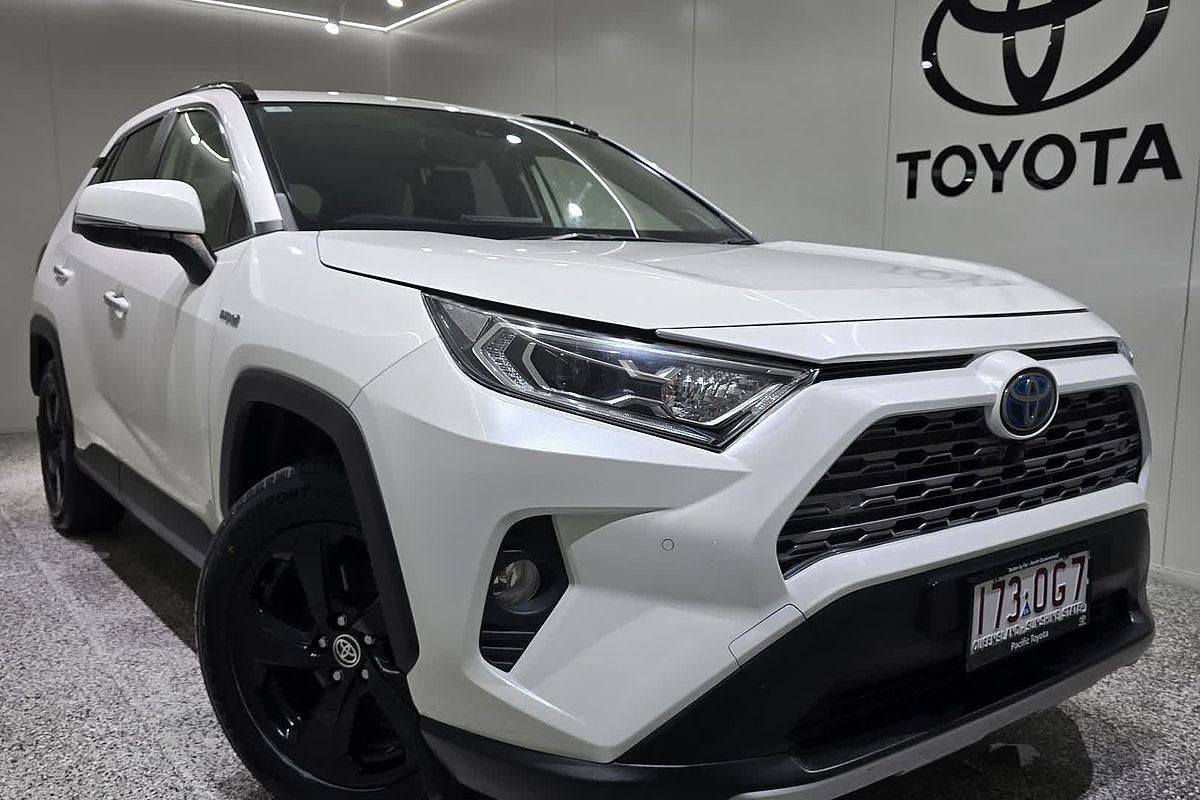 2020 Toyota RAV4 Cruiser AXAH52R