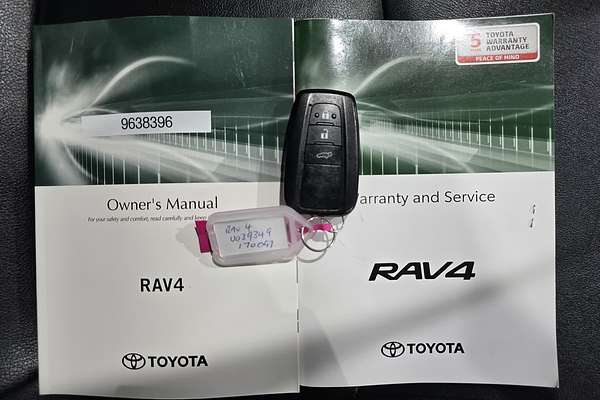 2020 Toyota RAV4 Cruiser AXAH52R