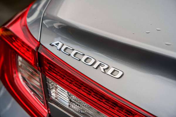 2023 Honda Accord VTi-LX 10th Gen