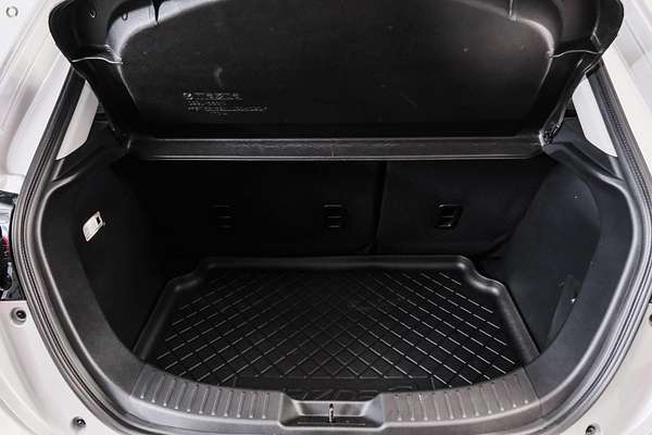 2025 Mazda 2 G15 GT DJ Series