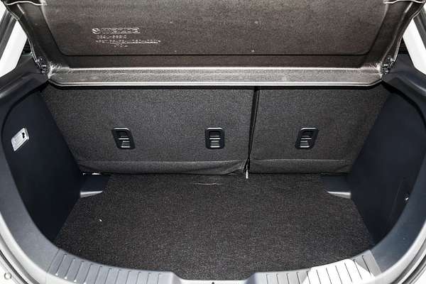 2025 Mazda 2 G15 Evolve DJ Series