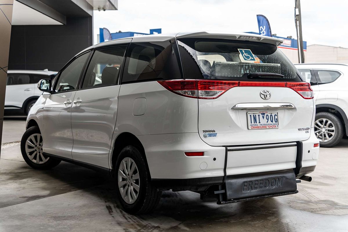 2013 Toyota Tarago GLi ACR50R