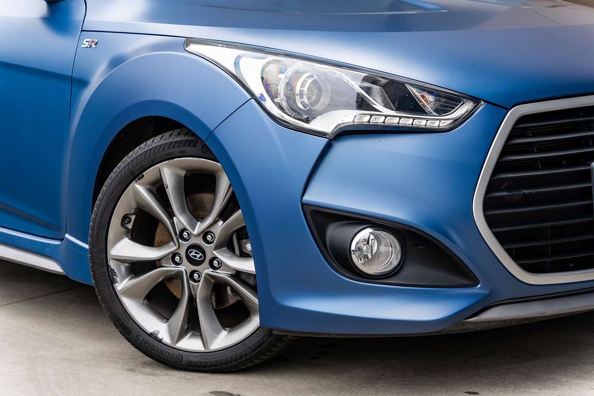 2015 Hyundai Veloster SR Turbo FS4 Series II