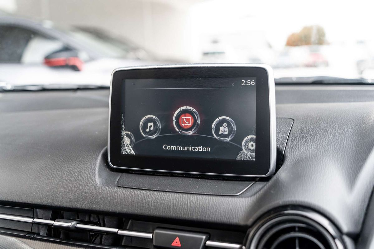 2015 Mazda 2 Maxx DJ Series