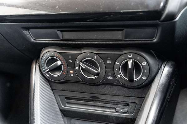 2015 Mazda 2 Maxx DJ Series