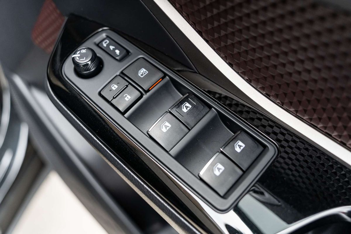 2019 Toyota C-HR Koba NGX10R