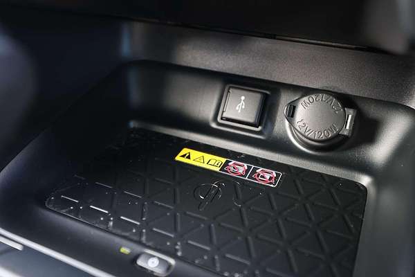 2022 Toyota RAV4 GXL AXAH52R