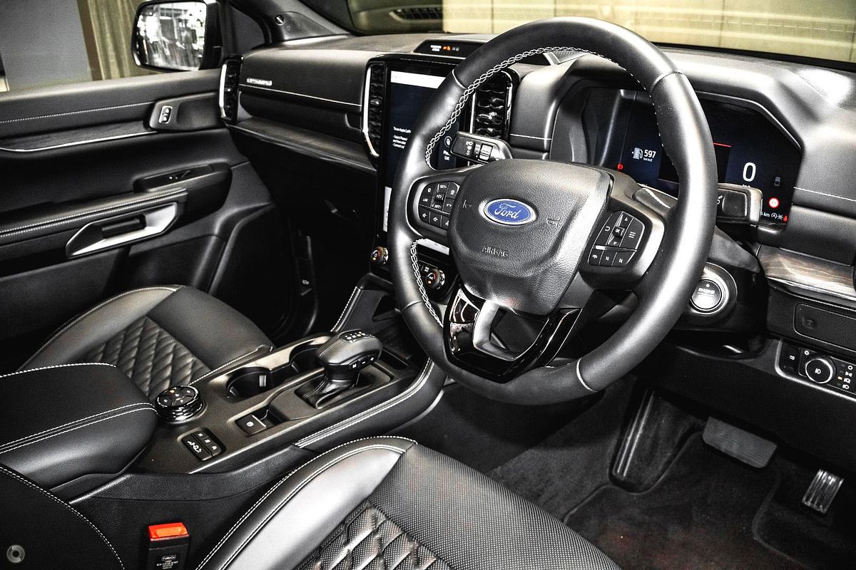 2025 Ford Ranger Platinum 4X4 3.0L