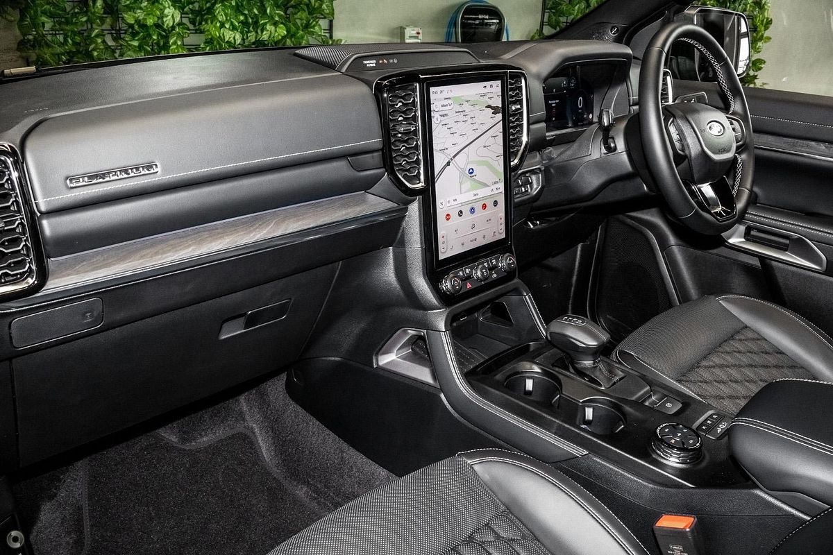 2025 Ford Ranger Platinum 4X4 3.0L